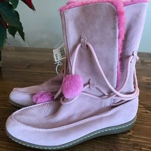 Pink suede/fur boots